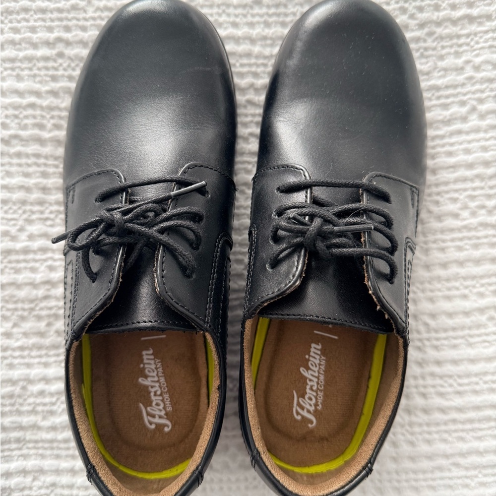 Florsheim Boy’s Classic Black Oxfords